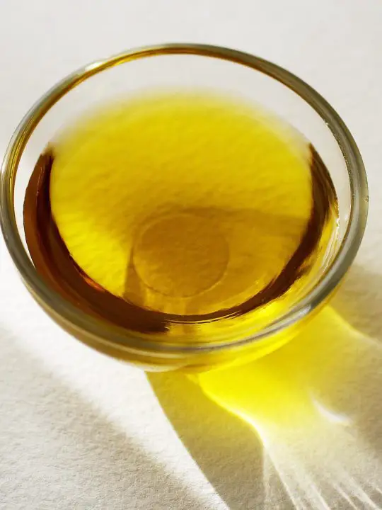 Can You Use Vegetable Oil On Hardwood Floors?