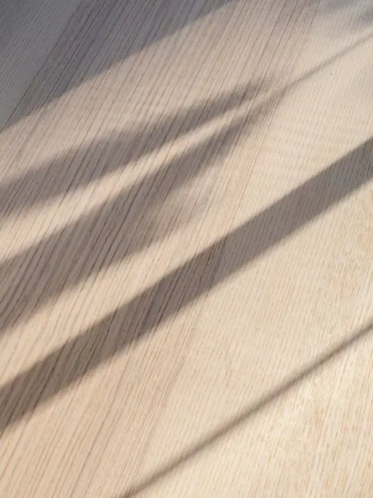 How to Remove Sticky Residue From Vinyl Flooring